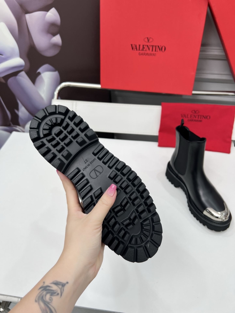 Va1e*ntin0 boots